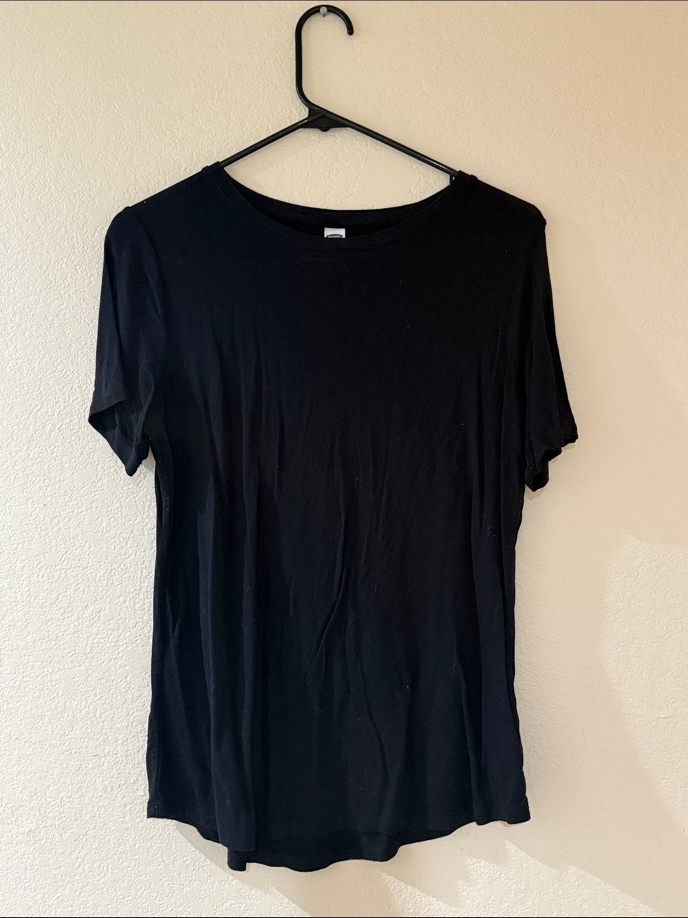 Old Navy Black Short Sleeve Tee